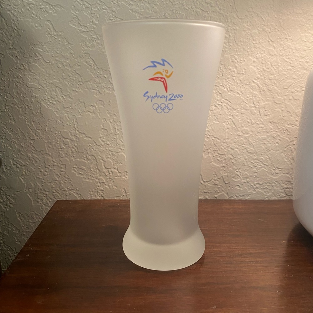 Sydney 2000 Olympics frosted type glass